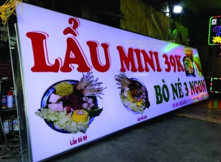 THI CÔNG HỘP ĐÈN BẠT HIFLEX KHÔNG GÂN IN UV